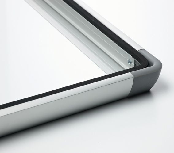 Binnen-/buitenvitrine Recto, gasveer, 24xA4