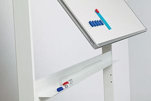Kantelbord Solid RC10mm profiel email witwit 100x200 cm 2 - Kantelbord Solid RC10mm profiel, email wit/wit - 100x200 cm - 13.009.100 - Whiteboard-Expert.nl