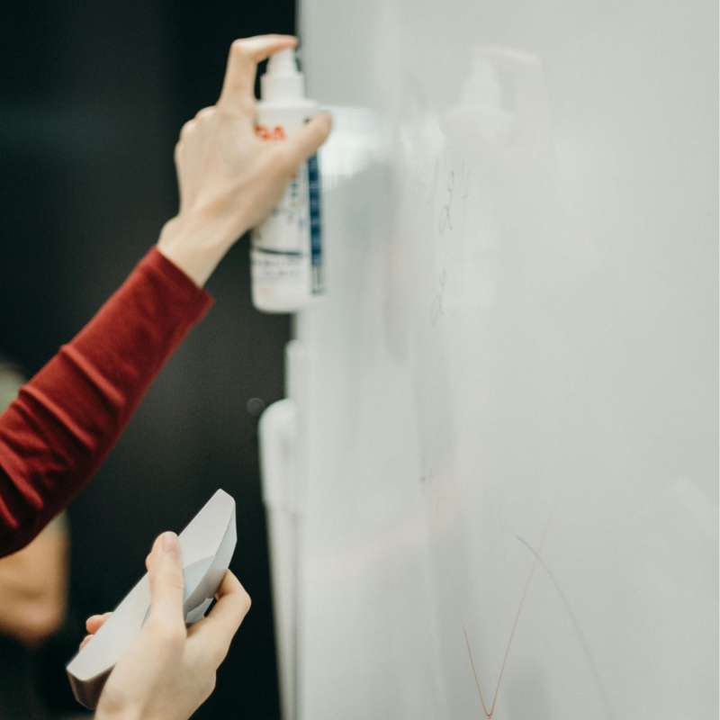 Ontwerp zonder titel 12 - Het verschil tussen emaille en folie whiteboards - Whiteboard-Expert.nl